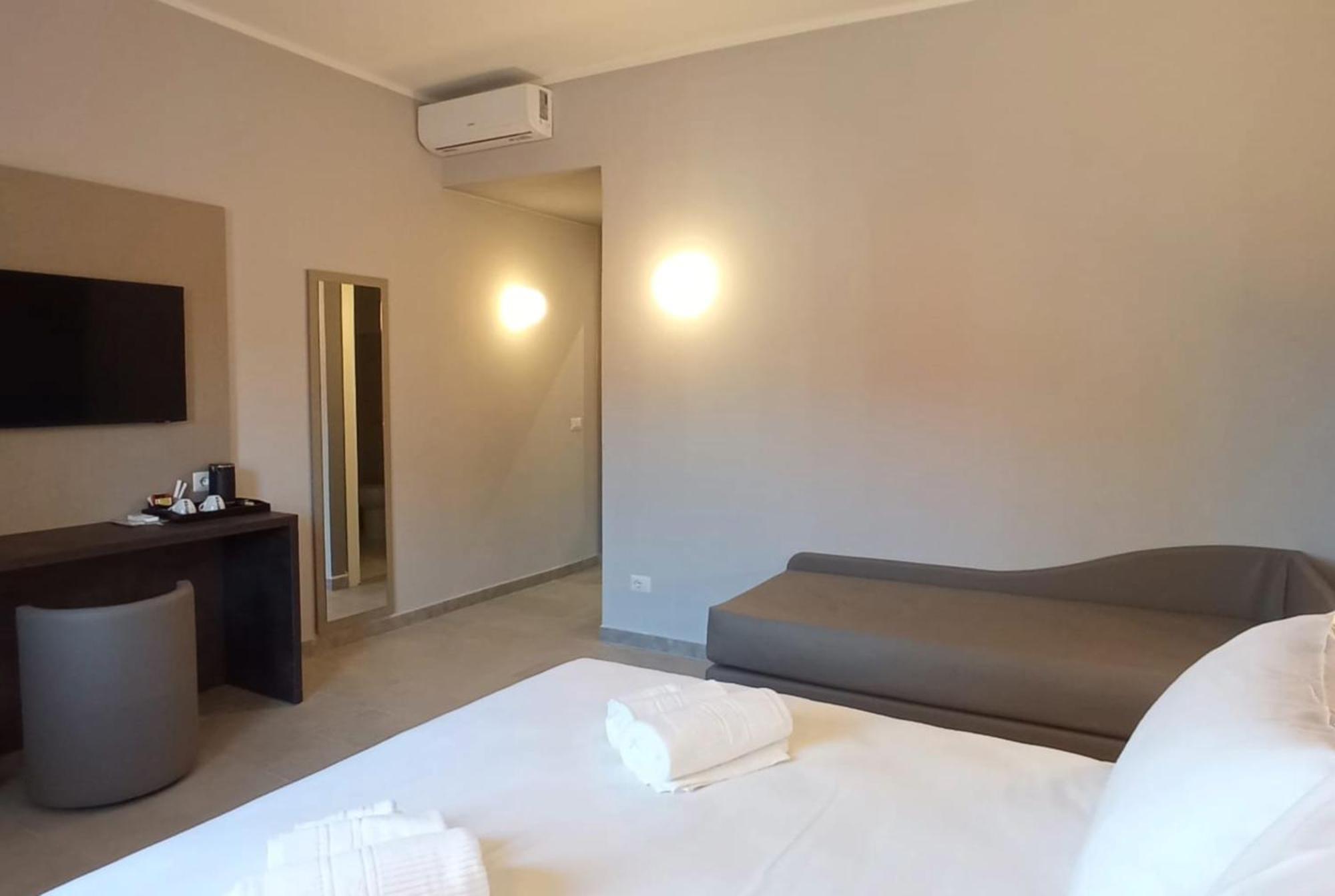 Tiber Guest house *